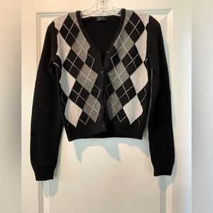 Argyle knit crop sweater, black/gray, fits size M, excellent condition